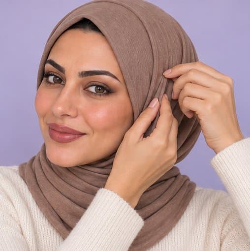 face-framing hijab style